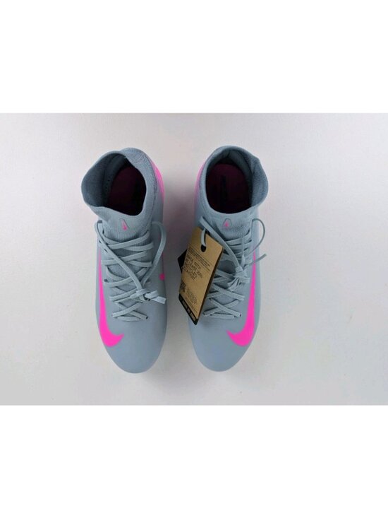 Athletic_Shoes